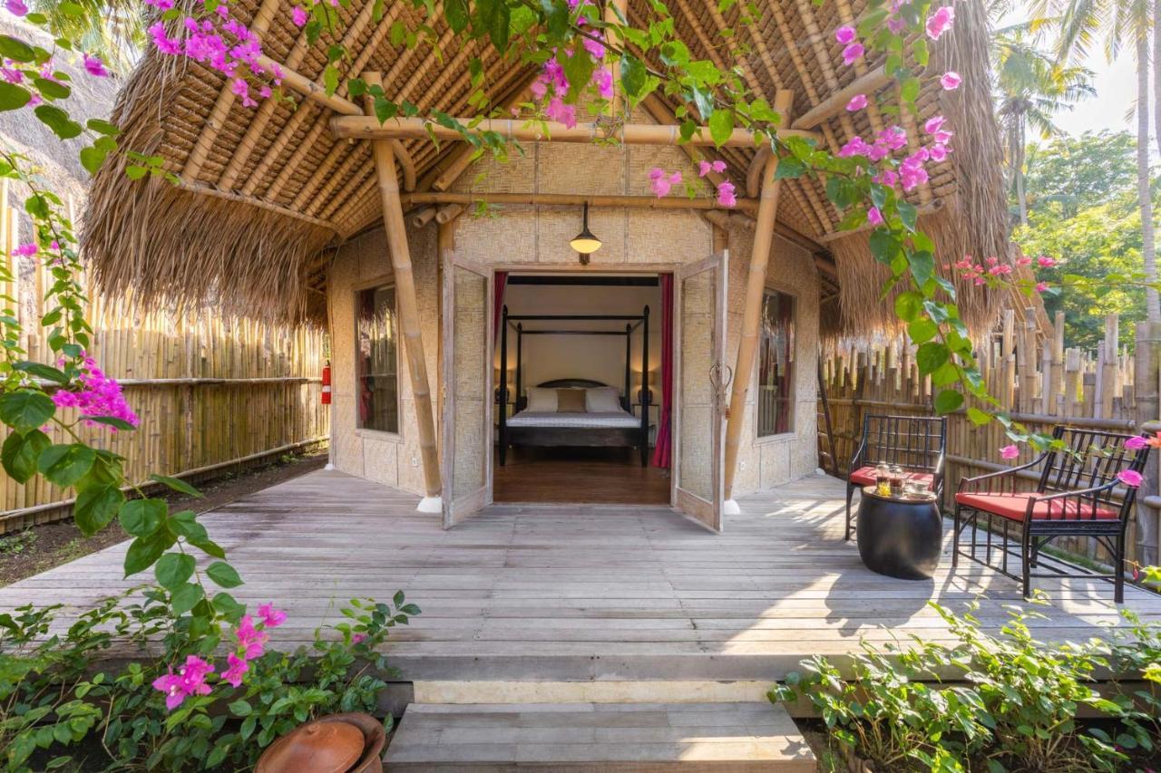 Amahelia Luxury Resort & Restaurant - Гілі-Асахан Екстер'єр фото